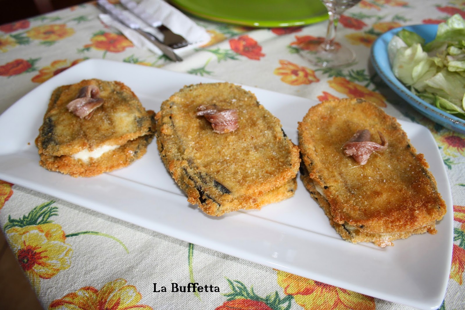 melanzane con mozzarella e acciuga