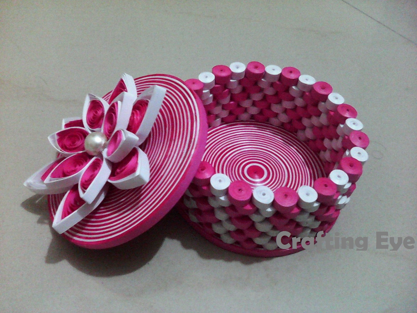 Crafting Eye Quilled Box1