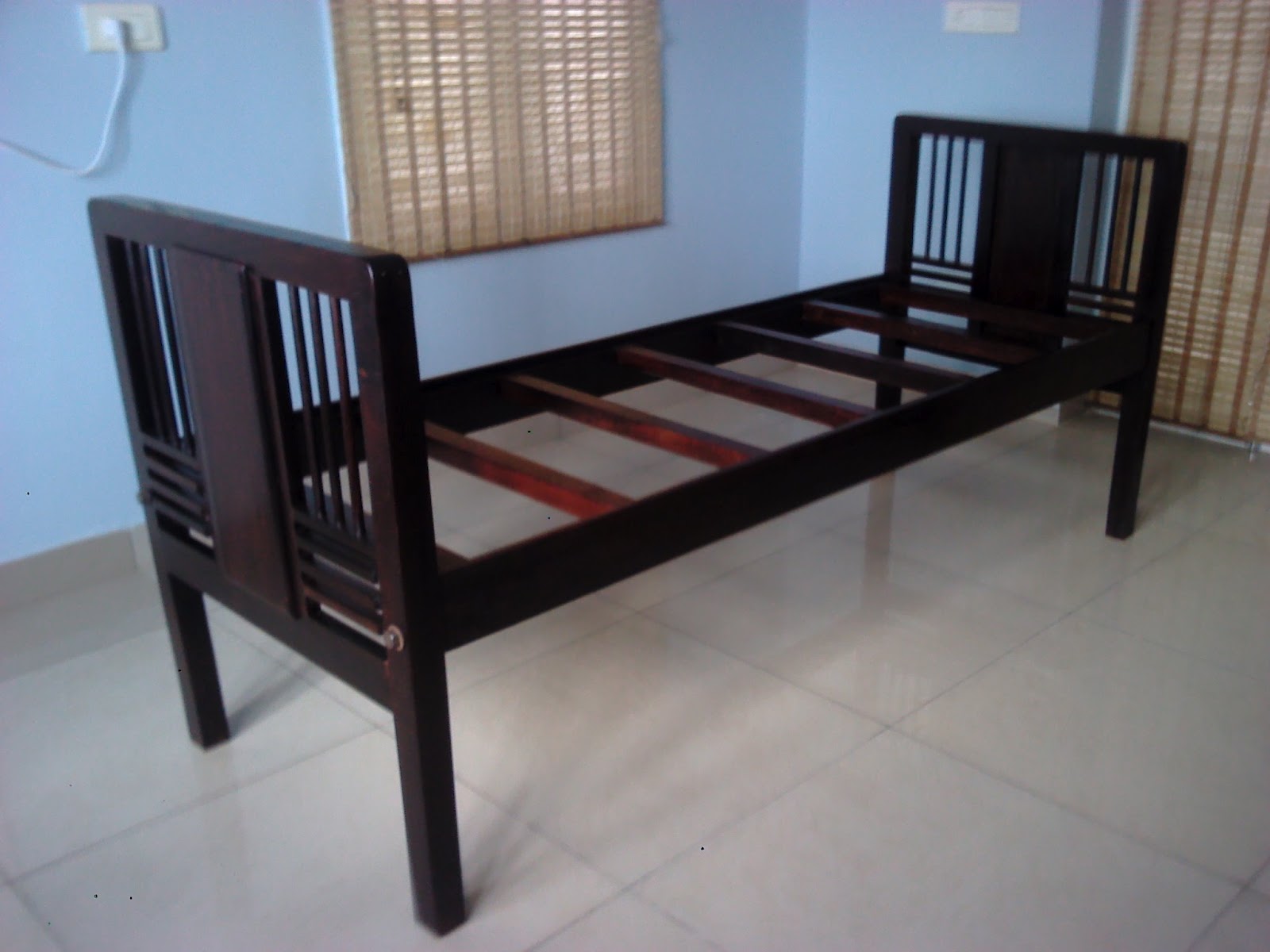 fhamitha antiques Rose wood single cot