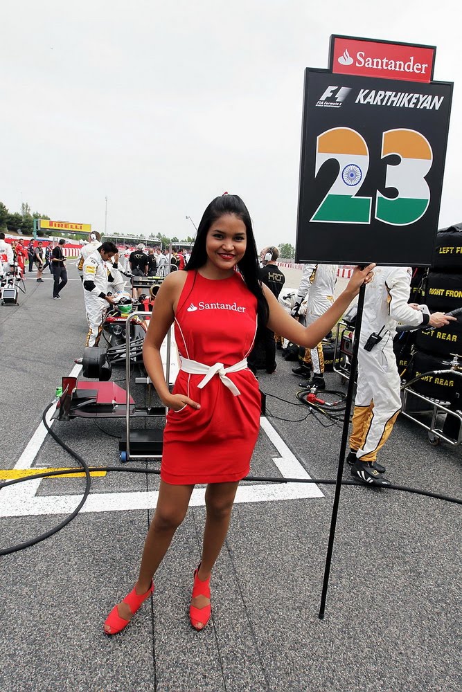 2012 SPAIN GP: GIRLS IN BARCELONA - FORMULA 1