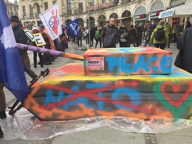 Friedenspanzer Peace tank