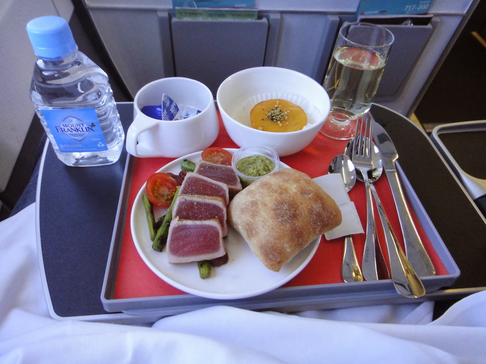 Qantaslink's New Business Class Equipped Boeing 717's