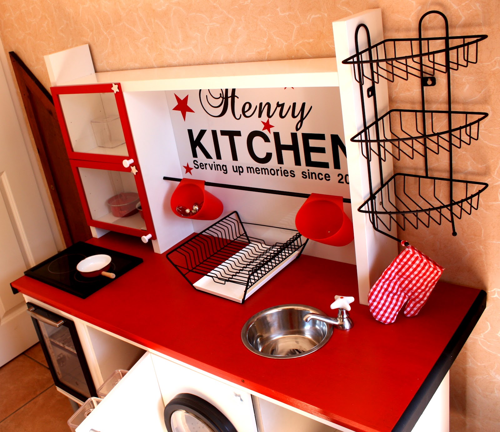 the Book of Erna: Talente sollte man fördern... Kinderküche!