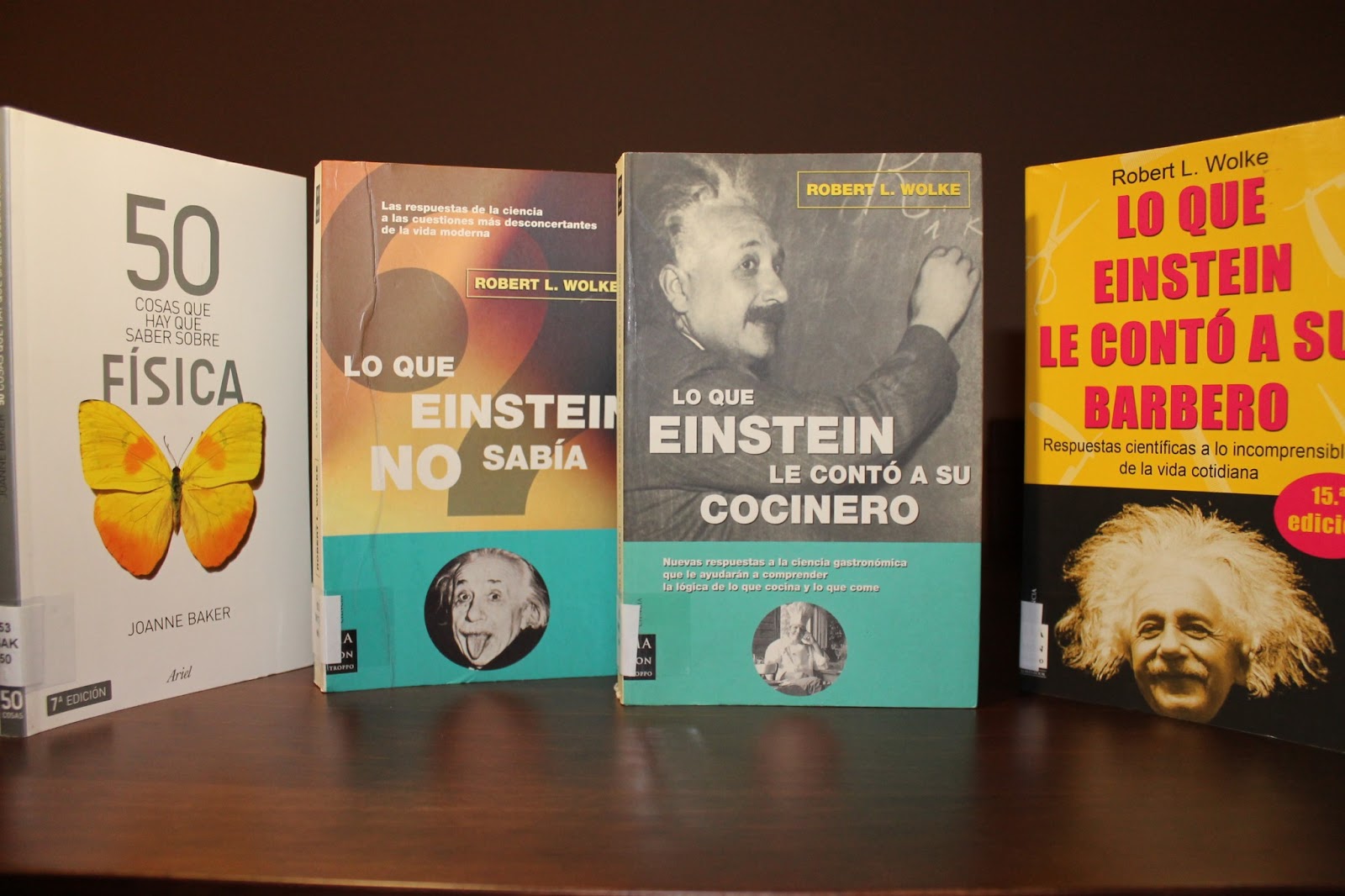 La Biblioteca: febrero 2013