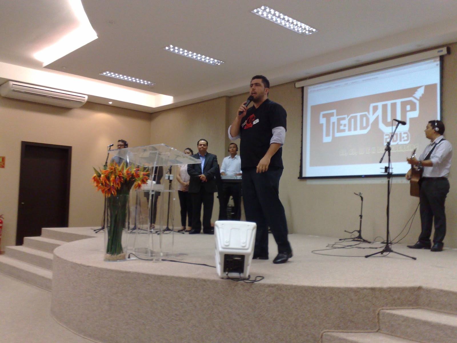 Igreja Verbo da Vida Igreja Verbo da Vida