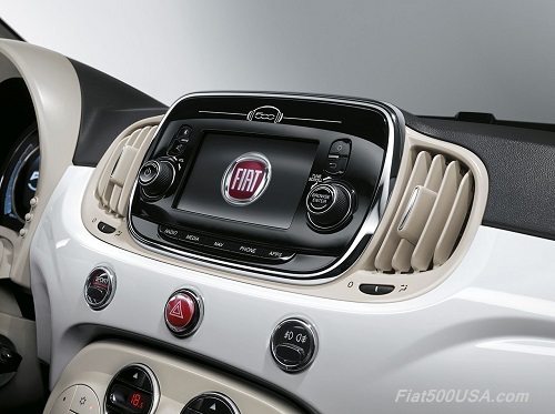 New Fiat 500 Uconnect Radio