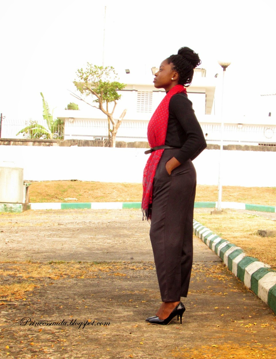The Belted scarf, turtle neck top, high-waist pants, black pumps, court shoes, 2015 trend