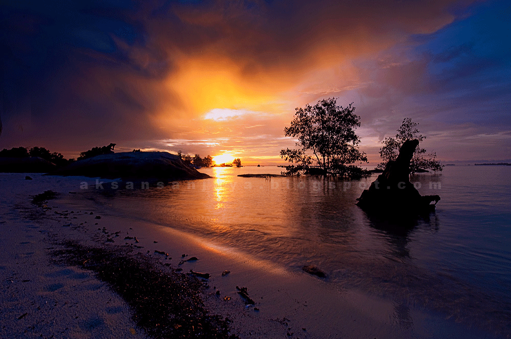  Sunset  di  Pantai  Putat Belinyu Pulau Bangka BANGKA 