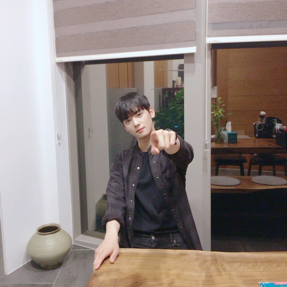 서강준 + 차은우 닮은 꼴이라고 말이 나오고 있는 신인 남돌.jpg | 인스티즈