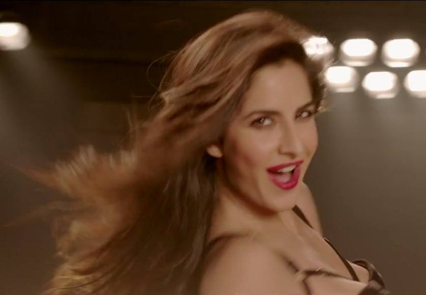 Katrina Kaif smile dhoom 3