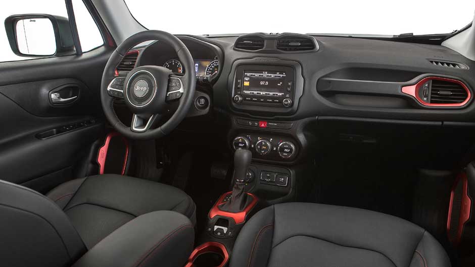 Jeep Renegade 1.8 Flex - interior