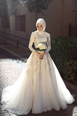 wedding with hijab weheartit hijab wedding putih itu cantik dengan bunga bunga wedding hijab wrap wedding hijab wrapping styles rok lebar bridal keren dan seksi