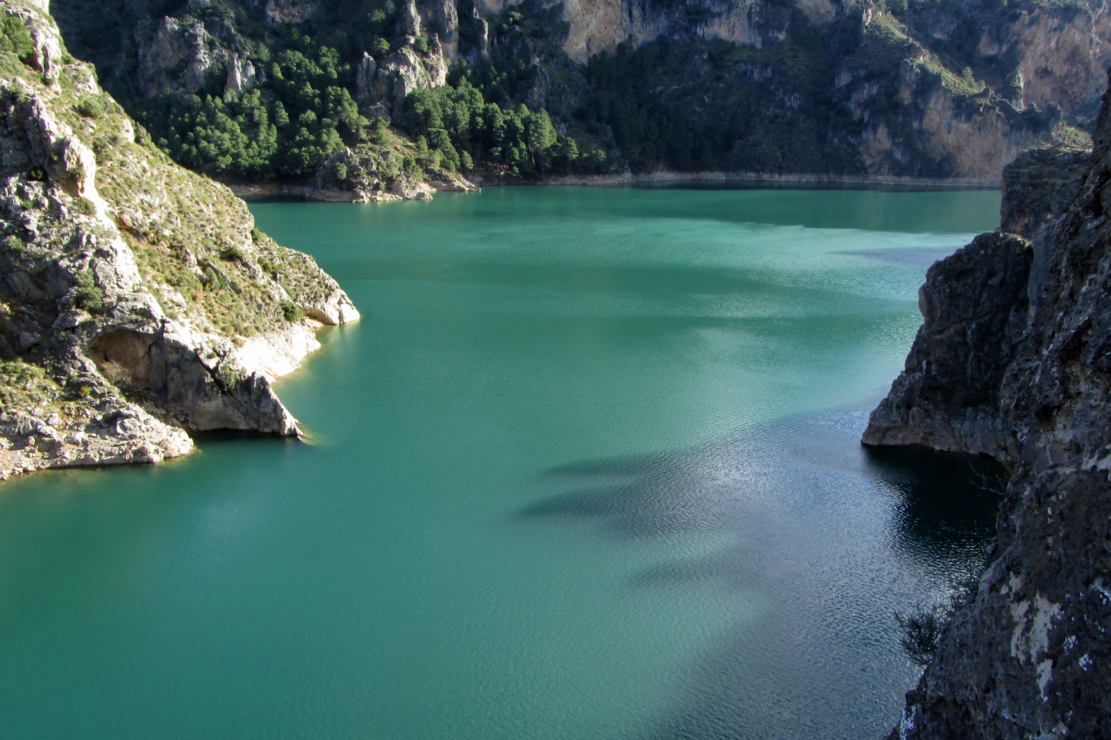Caminando por Sierras y Calles de Andalucía: Área R. Aguas Blancas ...