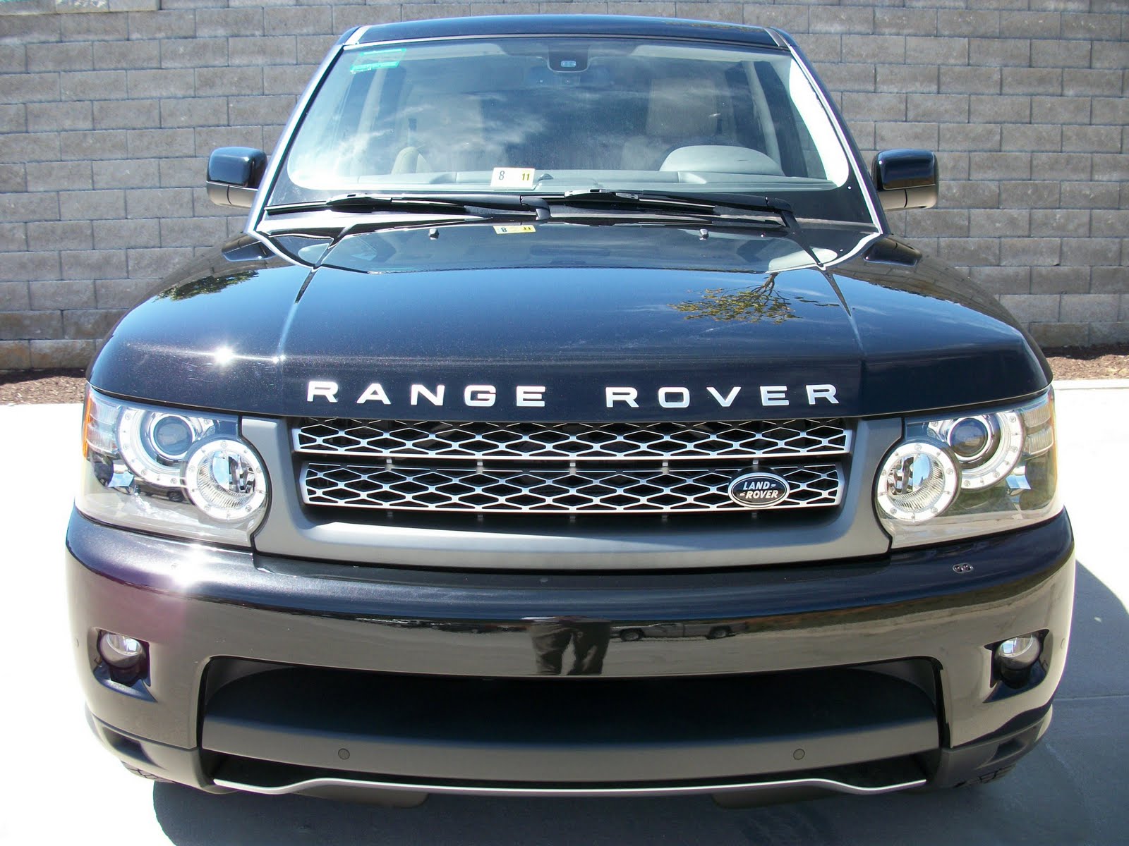 Land Rover Range Rover Sport Supercharged V8 Petrol