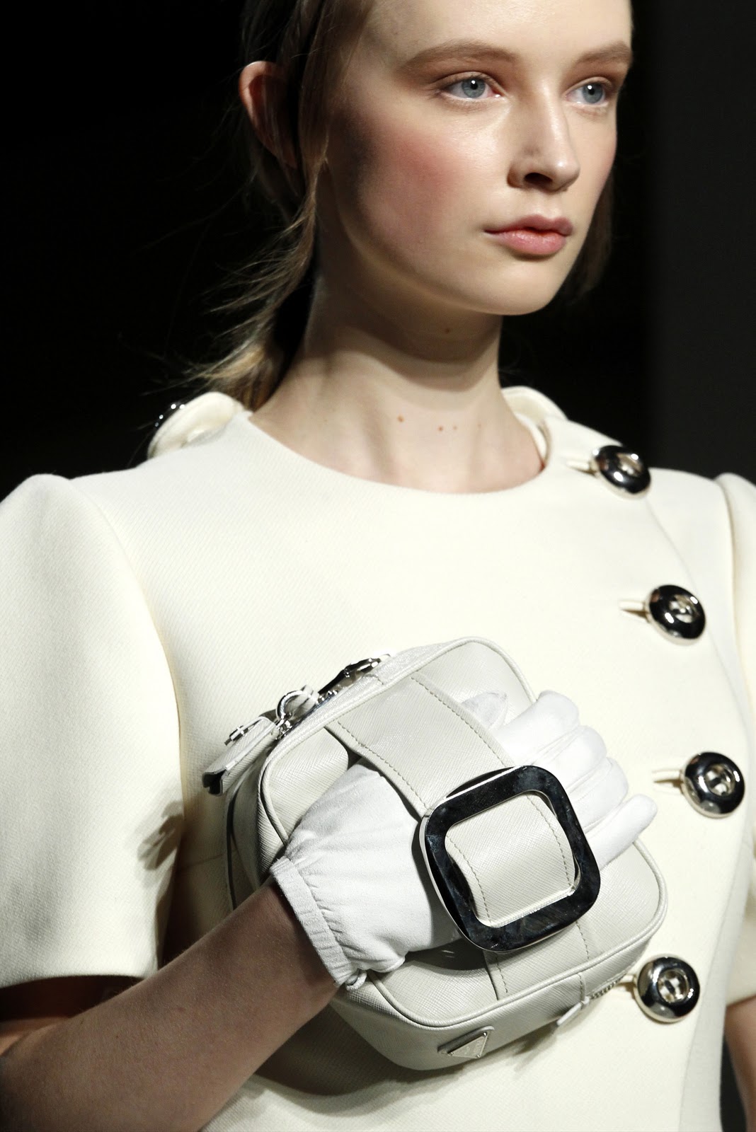ファッショントレンド : Prada 2011AW | About A Girl