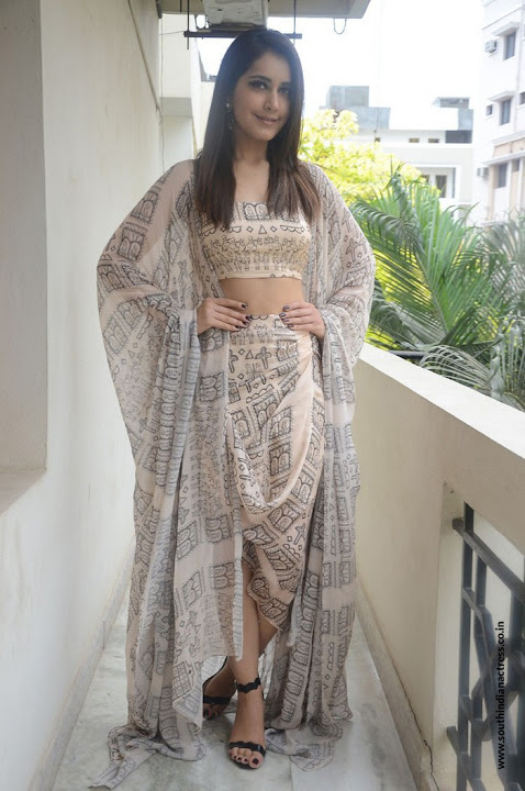 Raashi Khanna stills At Tholiprema Movie Interview