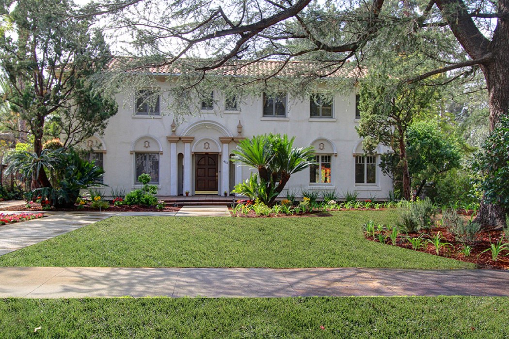 Eye For Design Decorate Spanish Colonial Old Hollywood Style