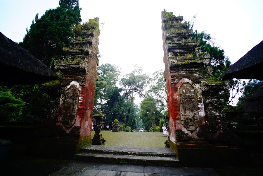 Pura Luhur Batukaru temple off the beaten track in Bali