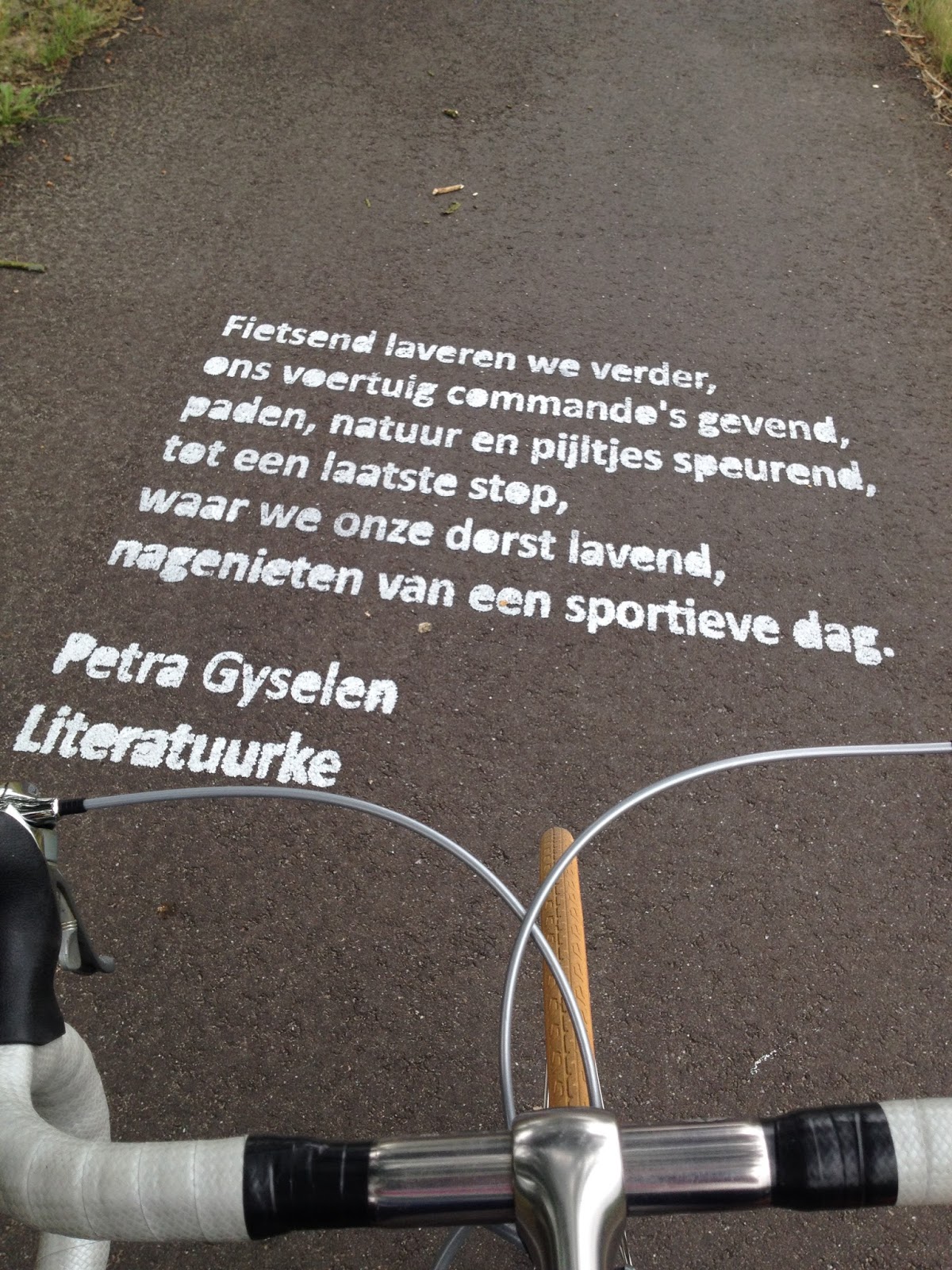 Fabio Farelli De paden op, op de paden