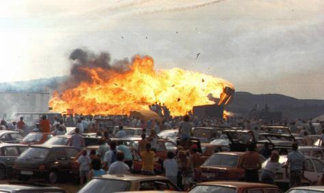 Outdoor Is Without Door 2018