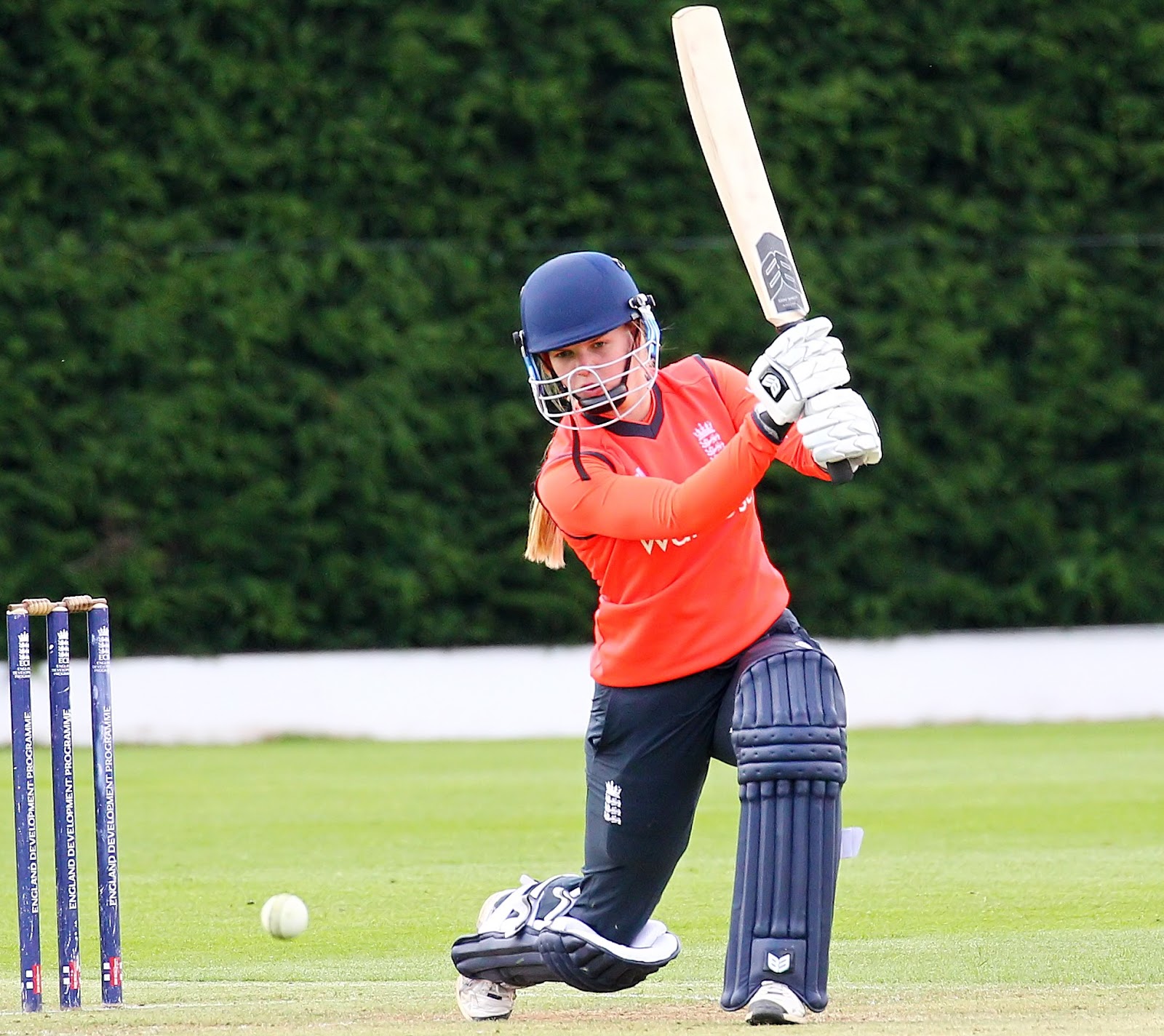 Women's Cricket Blog B3 Custom Bat Competition