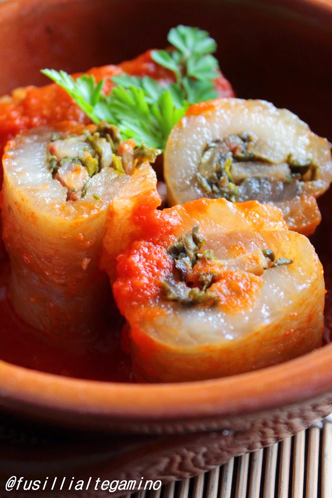 Costine Al Forno Con Patate Prezzemolate Facili E Saporitissime Costine Al Forno Cibo Etnico Patate
