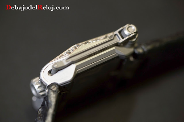 UR 106 LotusUR 106 Lotus 2 3UR 106 Lotus