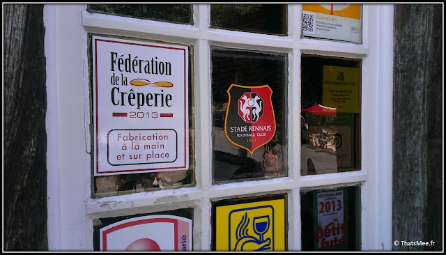 Rennes macaron creperie Place Sainte anne et Stade Rennais football club