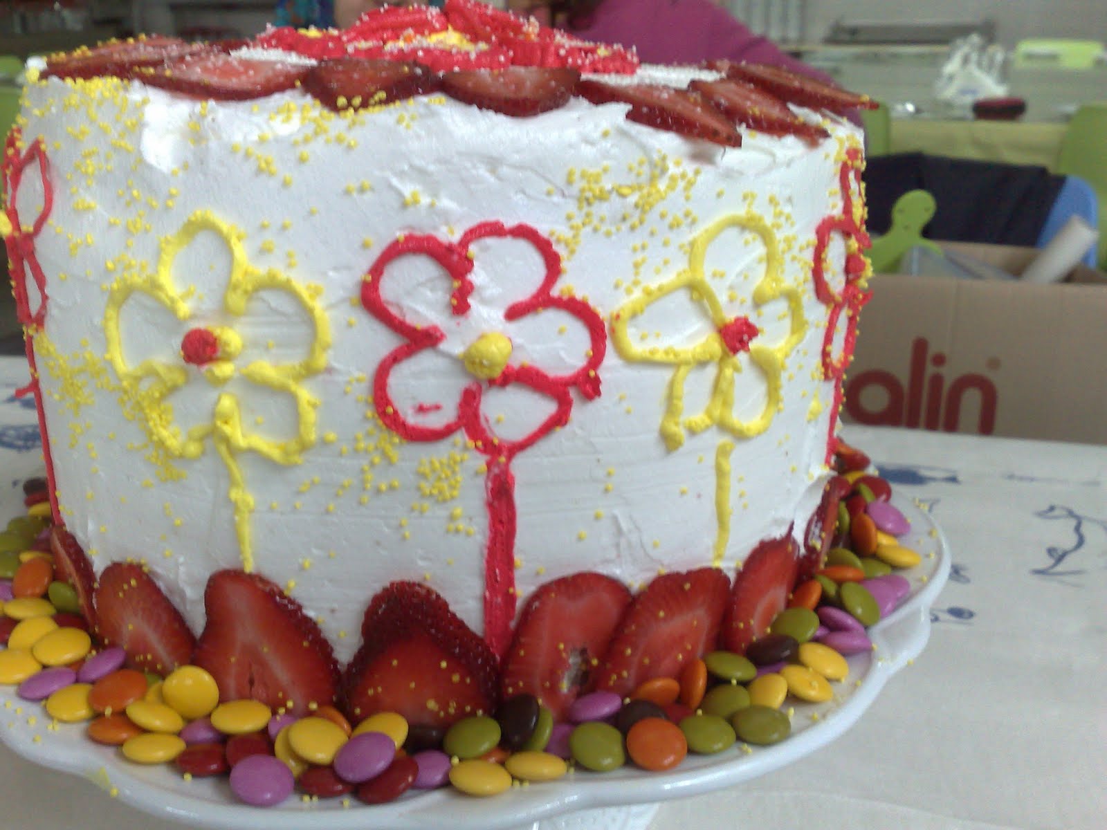 DAMLA ÇİKOLATA Gökkuşağı Pastası