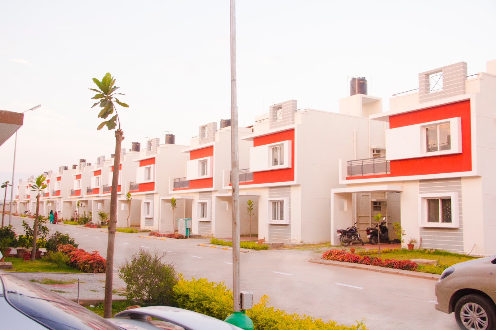 PeninsuLa LuXurY VillaS & ApartmentS at SarJapuR, Bangalore Peninsula