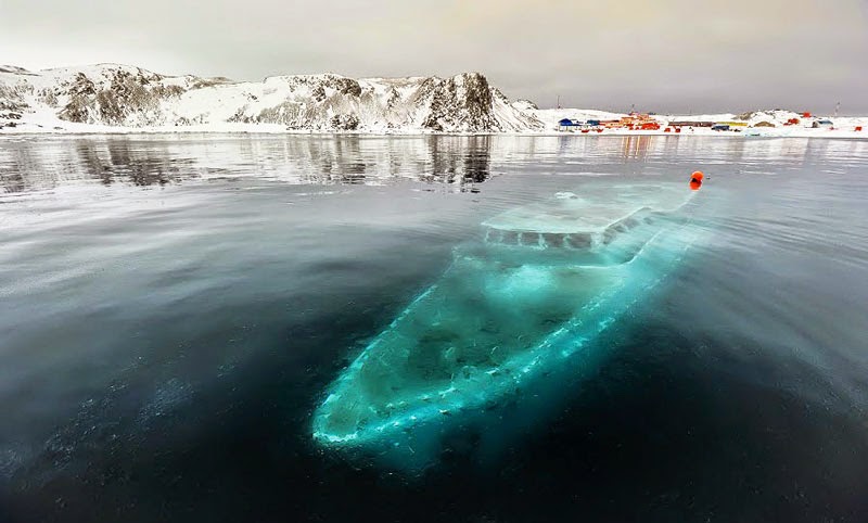 3. Mar Sem Fim, Antarctica - 11 Mindblowing Locations You Won’t Believe Are Really on Earth