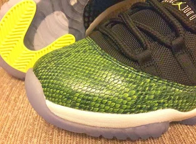 retro 11 green snakeskin