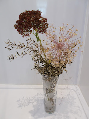 Sedum spectabile, Eleagnus ebbingei, Allium christophii in a vase for winter Green Fingered Blog