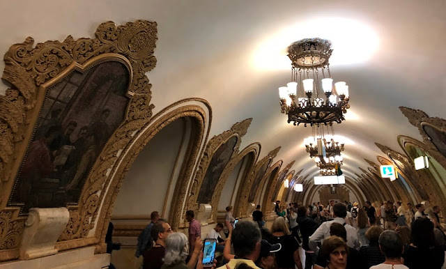 ESTAÇÕES de Metro de MOSCOVO Kiyevskaya (Koltsevaya line)