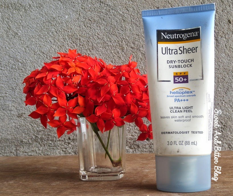 Neutrogena Ultra Sheer Dry Touch Sunblock with HELIOPLEX SPF 50 Review