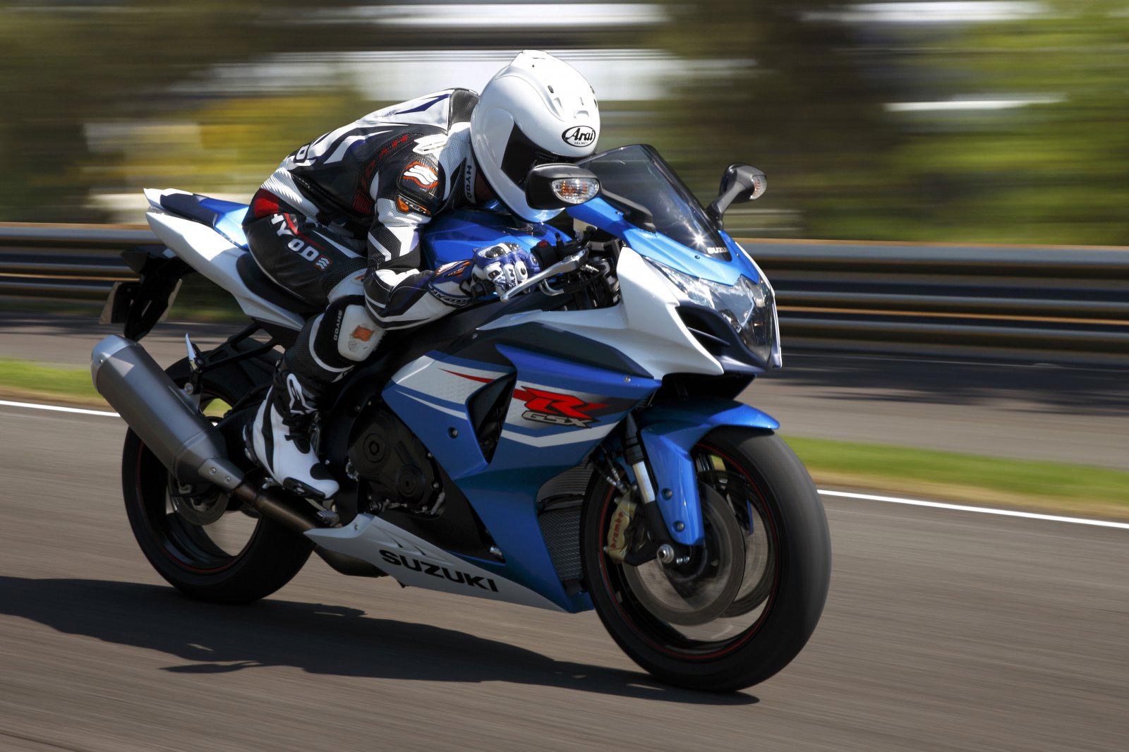 2011 suzuki gsxr