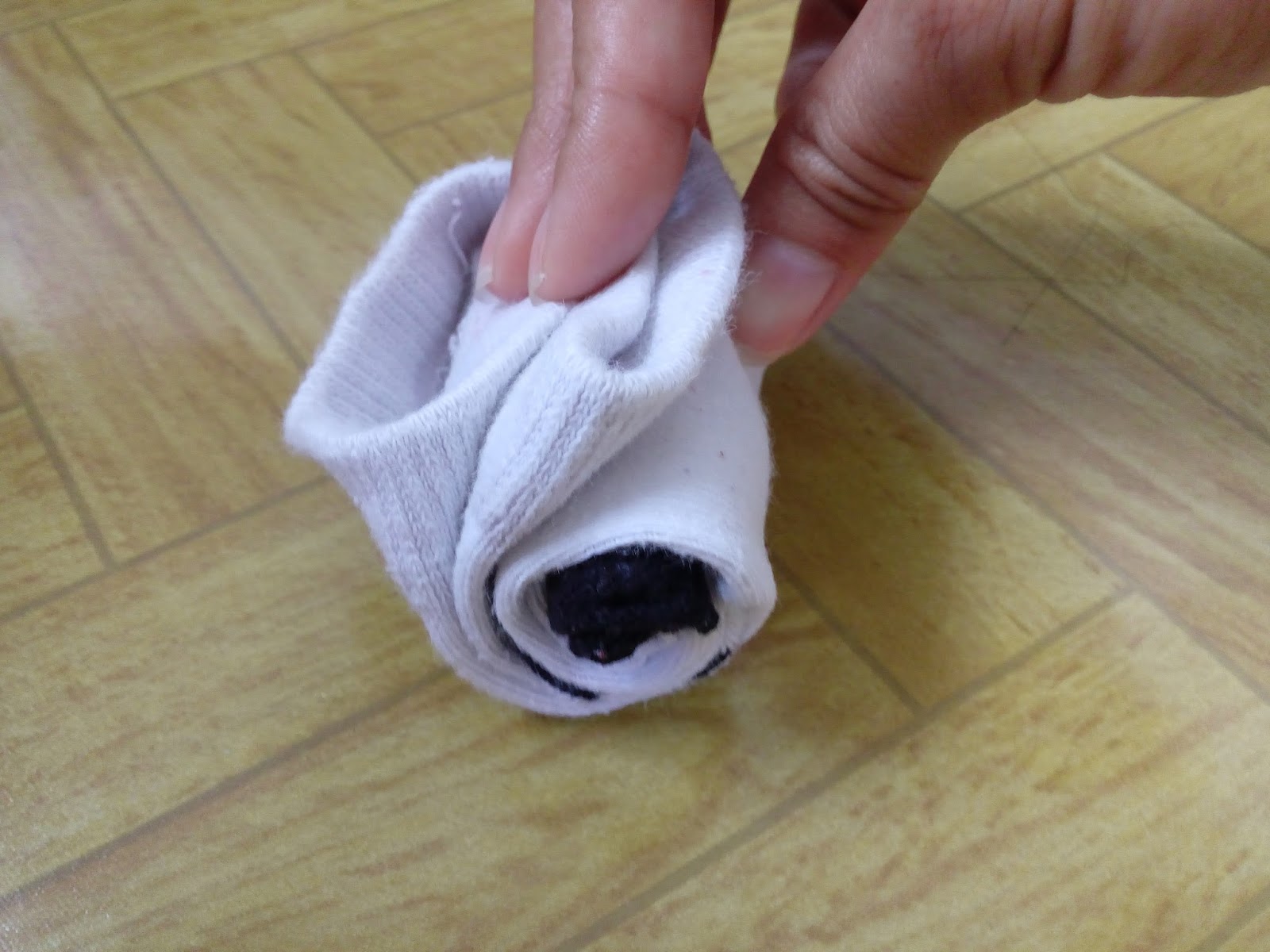 mom's reverie 3 Ways to Keep Socks In Order