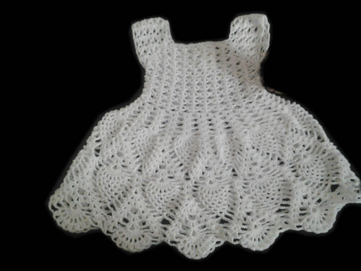 sandvicrochet: crochet pineapple dress for baby