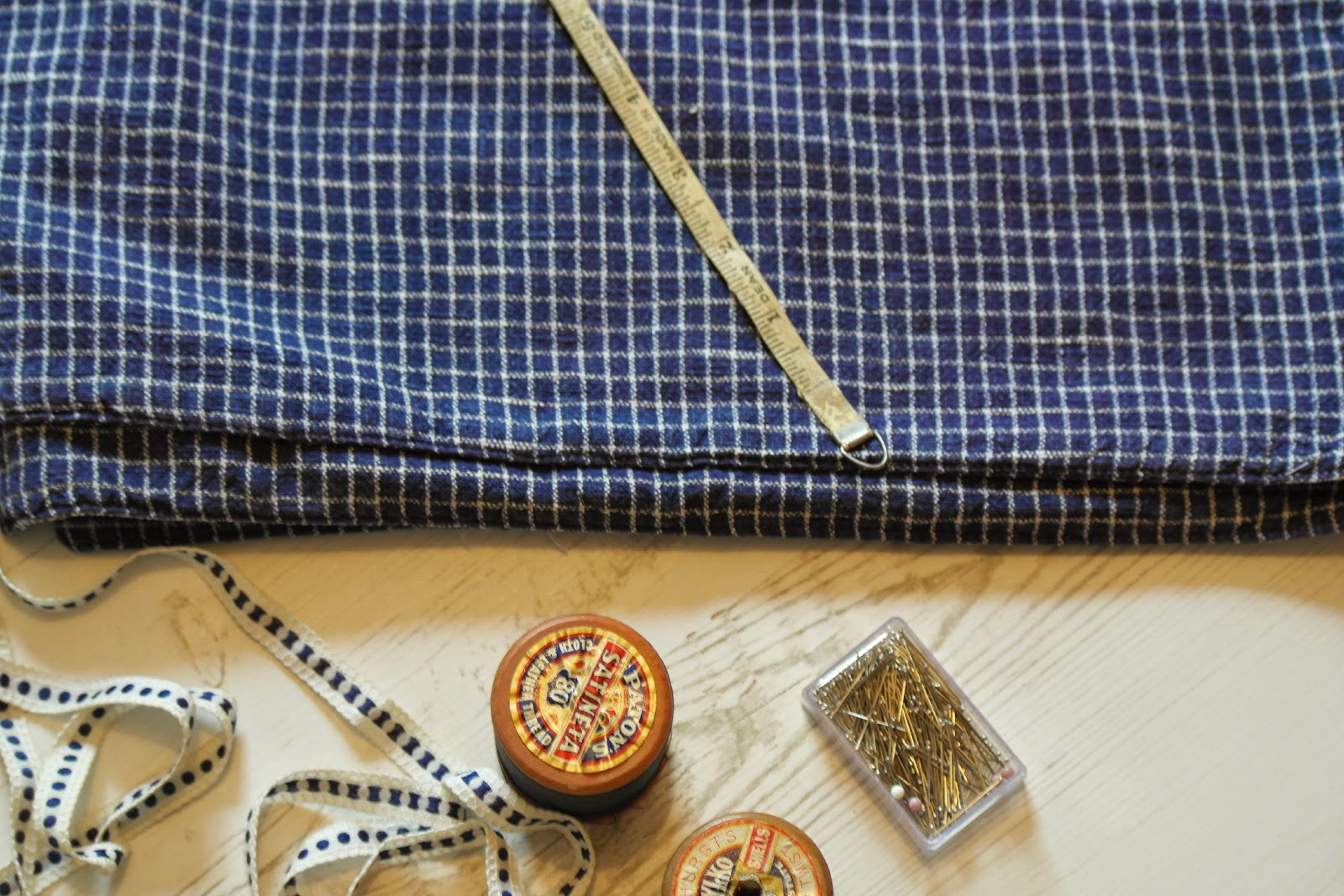 Me and my shadow How to make fabric cutlery rolls perfect for