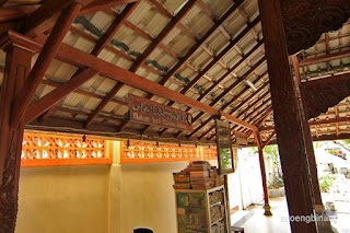 makam maulana malik ibrahim gresik