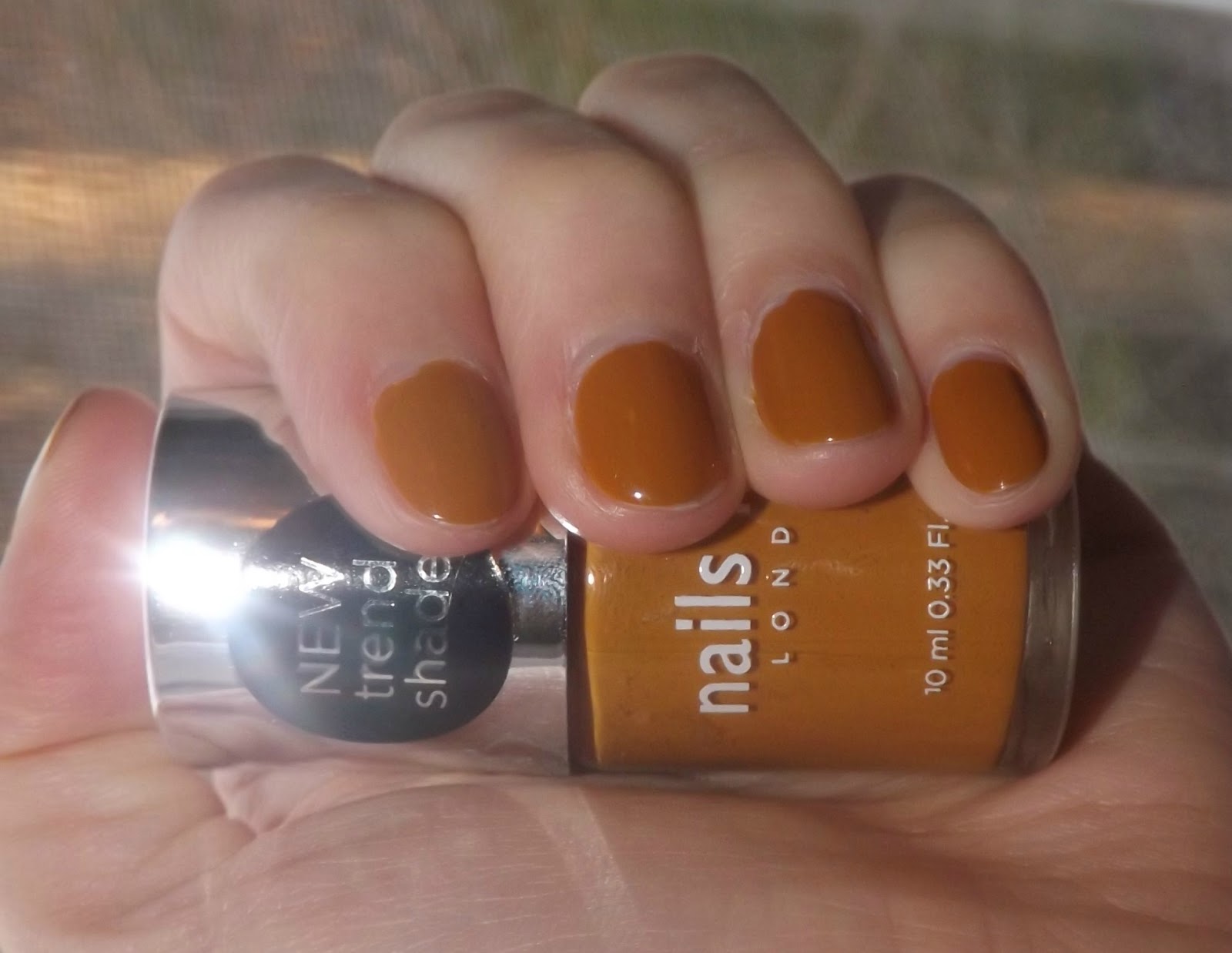 Perfectly Polished 12 Nails INC "Hampstead Gardens"