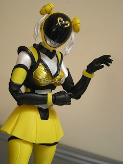 SH Figuarts Akiba Yellow Season 2 Tsuu Akibaranger Bandai