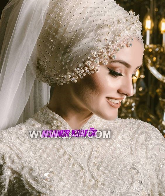 بالصور أجدد الأشكال العصرية فى عالم لفات الطُرح للعرائس المحجبات فساتين زفاف, فساتين زفاف محجبات, لفات طرح للزفاف, لفات حجاب للزفاف, أشكال لفات الحجاب فى الفرح
