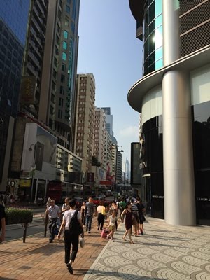 香港 ザロイヤルパシフィックホテル タワーズ シンフォニーオブライツを見る ぶらっとアジな旅