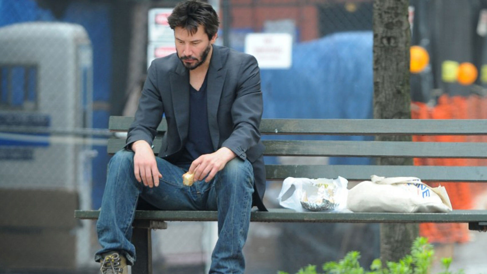 The Heartbreakingly Tragic Story Of Keanu Reeves Revealed