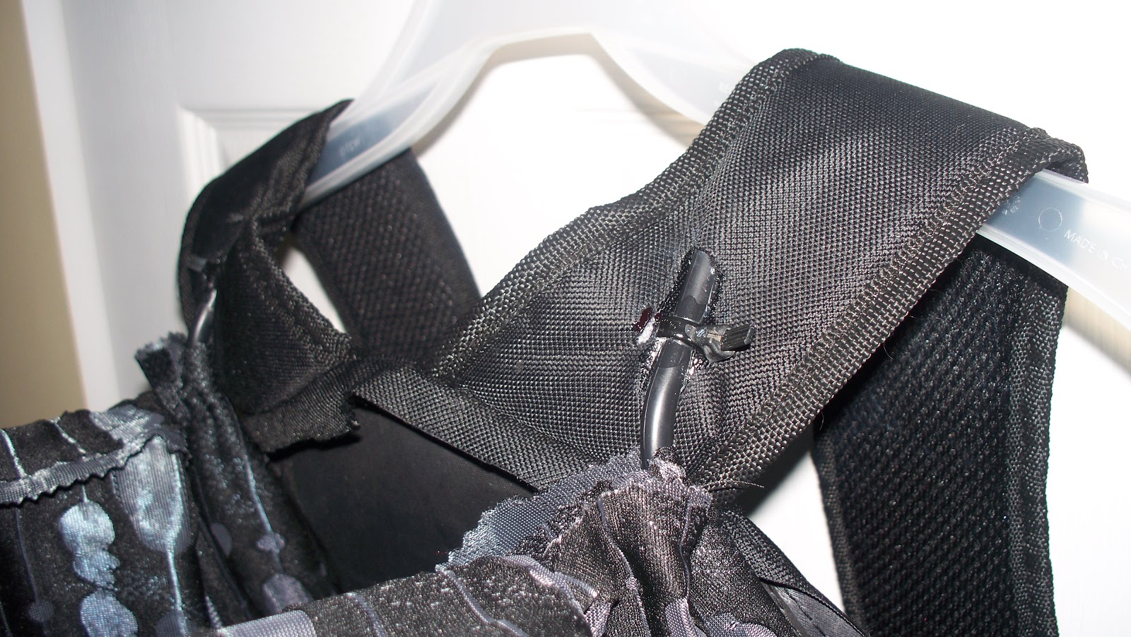 Make Do: DIY Wizard101 Wraith Halloween Costume