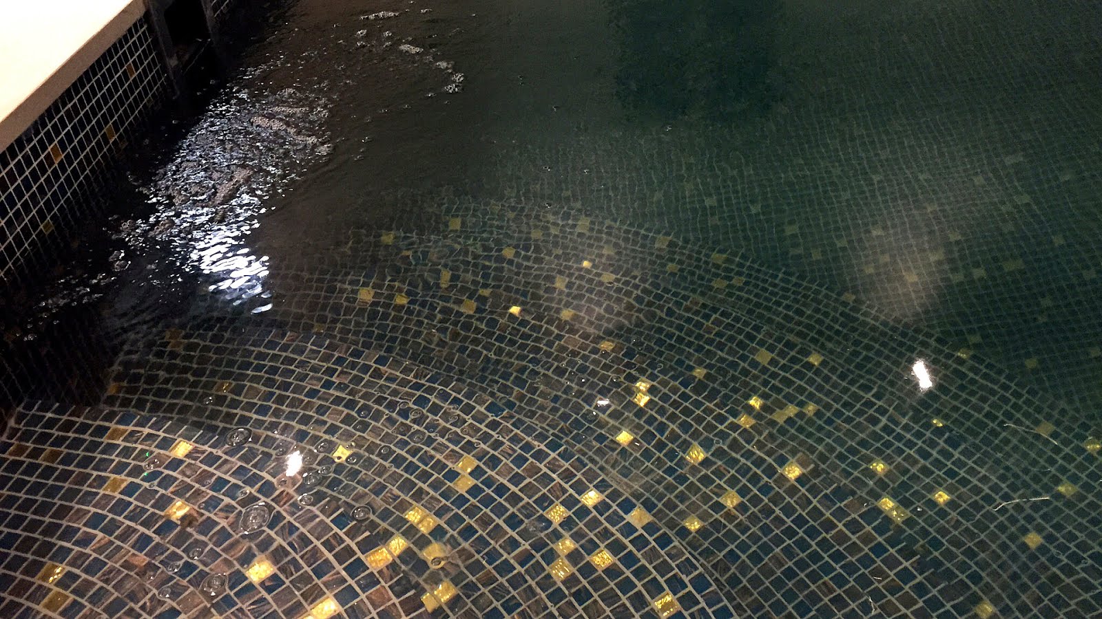 Swimming at the 2008 Summer Olympics Gold Gold Choices