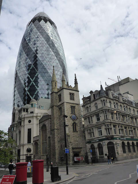 30 St Mary Axe (le cornichon) Londres