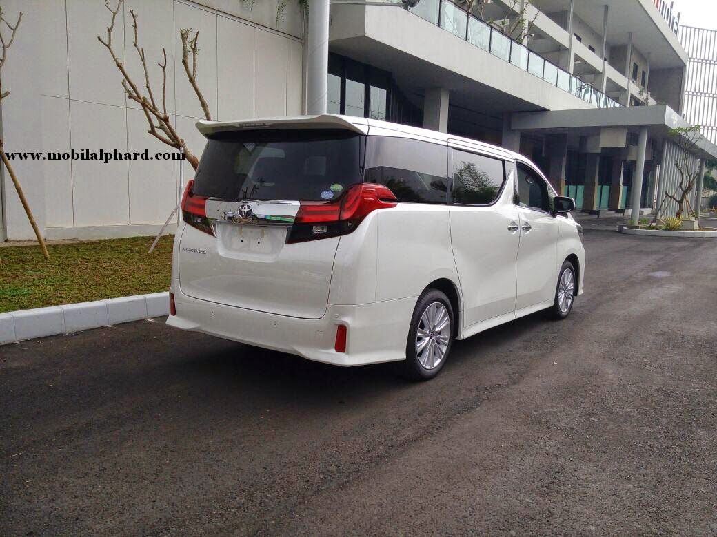 Toyota Alphard Type S 2015: Mewah, Sporty, dan Tetap Handal