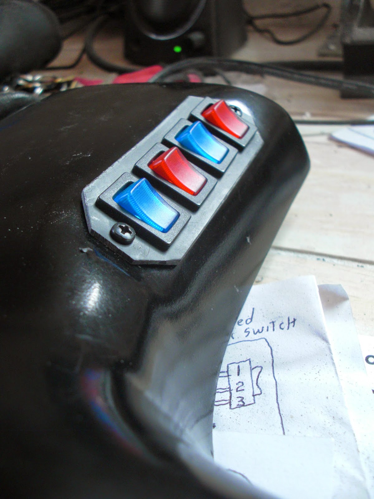 My Knight Rider 2000 project: More Work on the Upper Console